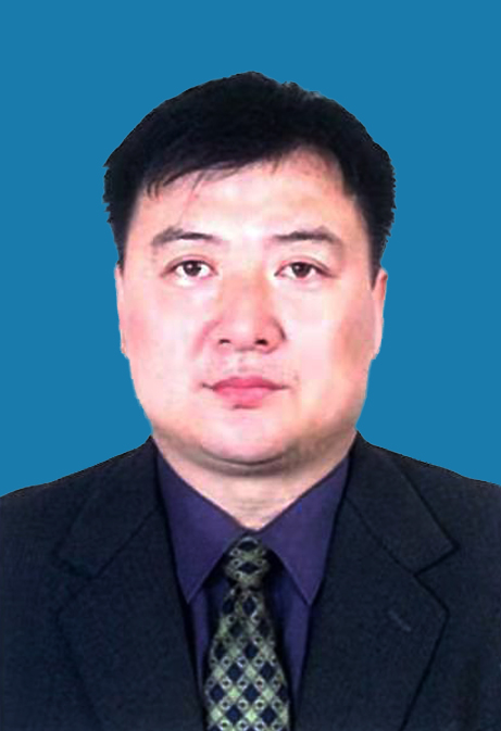 区委常委,副区长 石毅